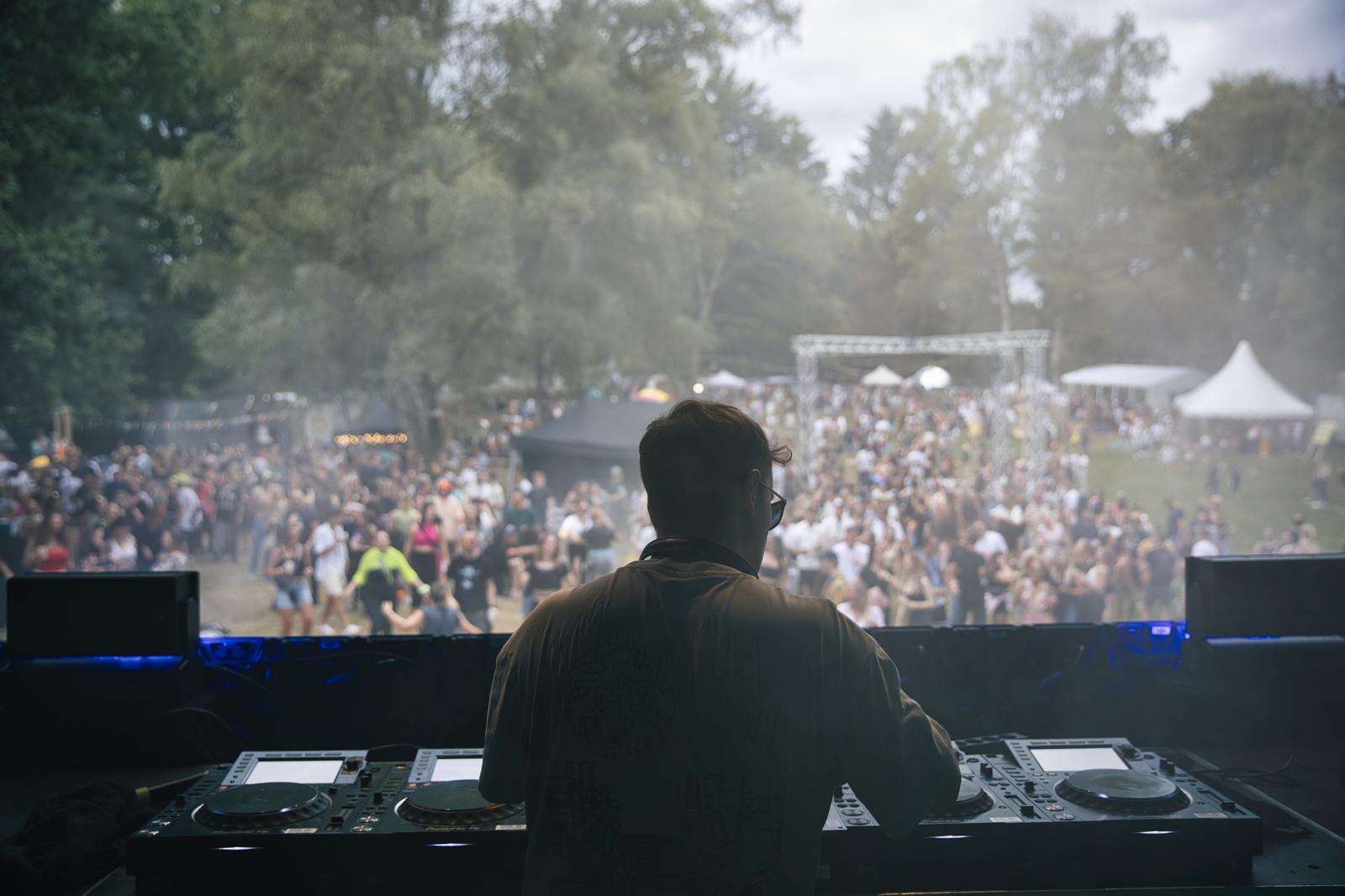 WhatsApp Image 2025-10-15 at 21.36.55.jpeg